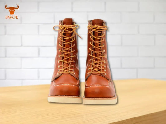 Moc Toe Leather Boots