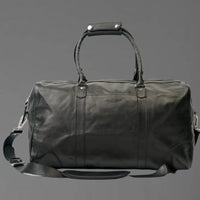 Leather Travel Bag – Timeless Design