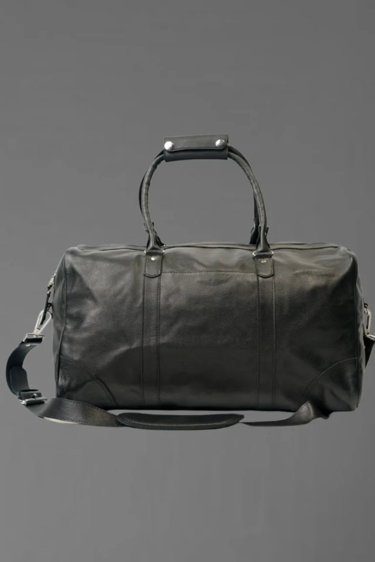 Leather Travel Bag – Timeless Design
