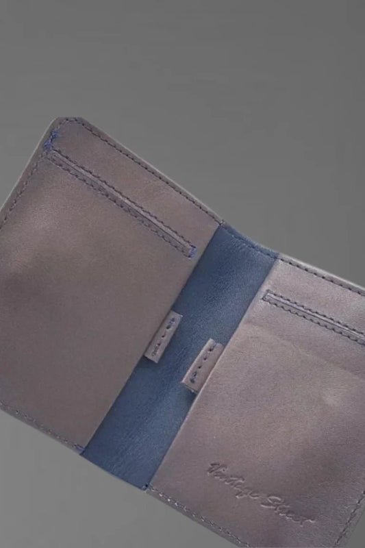 Genuine Leather Card Holder – Sleek & Stylish